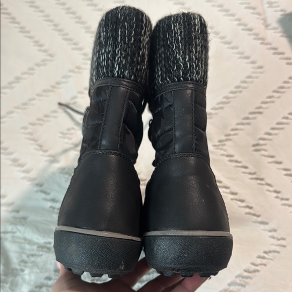 EUC Women’s Global Win Black and Gray Snow Hiking Boots 6.5 Waterproof Insulated - Picture 5 of 8